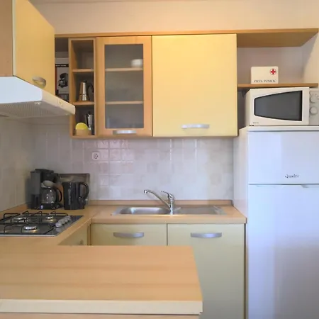 Apartment Zita In Relaxing Surroundings Near Umag * Umag